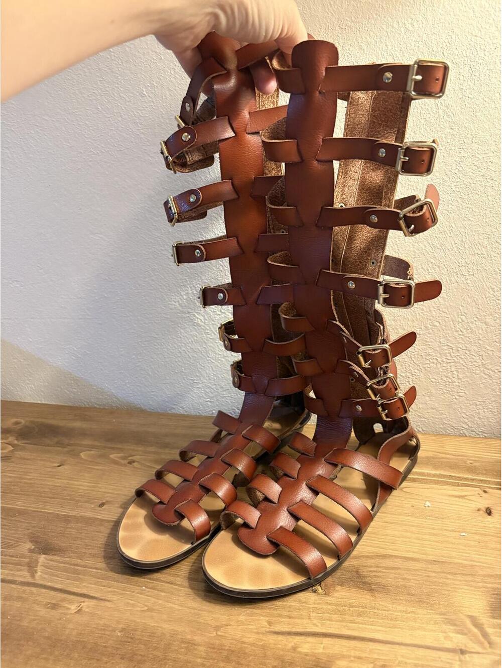Madden girl Brown Gladiator Style Knee-High Flat Sandals with Buckles